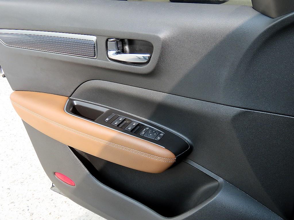 SAMSUNG QM6 - Vista 11