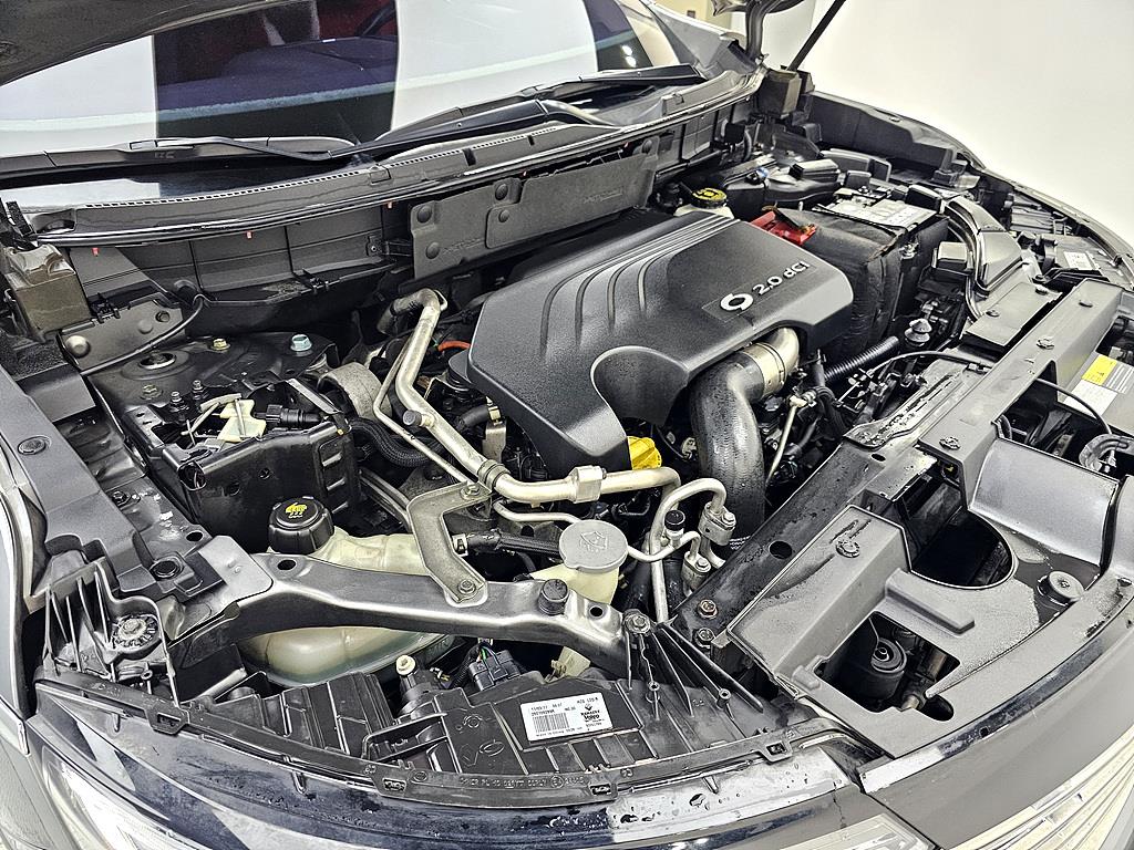 SAMSUNG QM6 - Vista 6