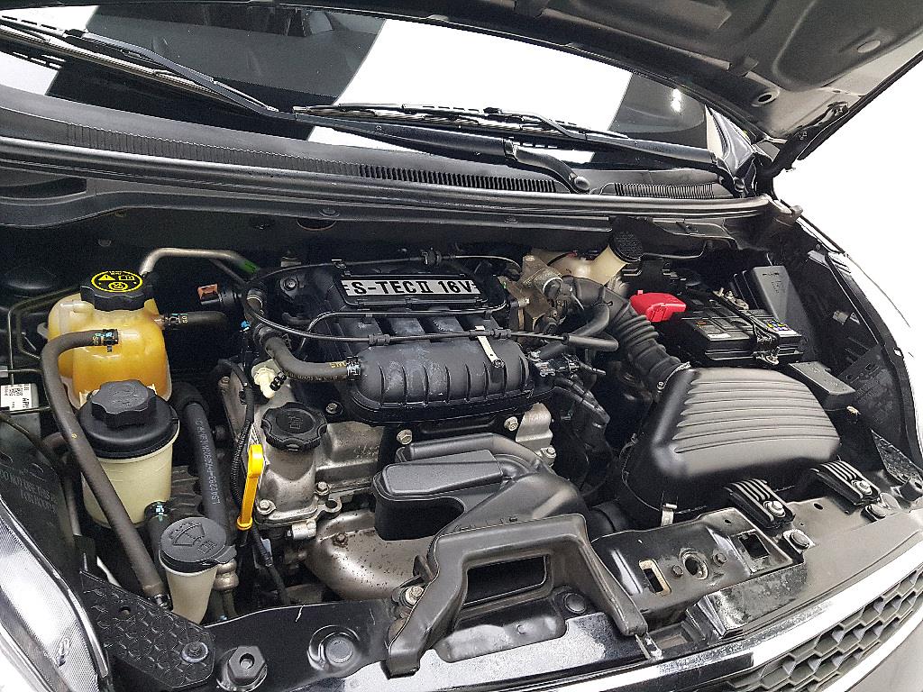 Chevrolet Spark - Vista 6