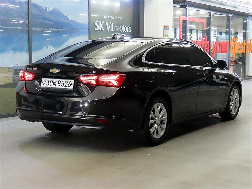 Chevrolet Malibu - Vista 4