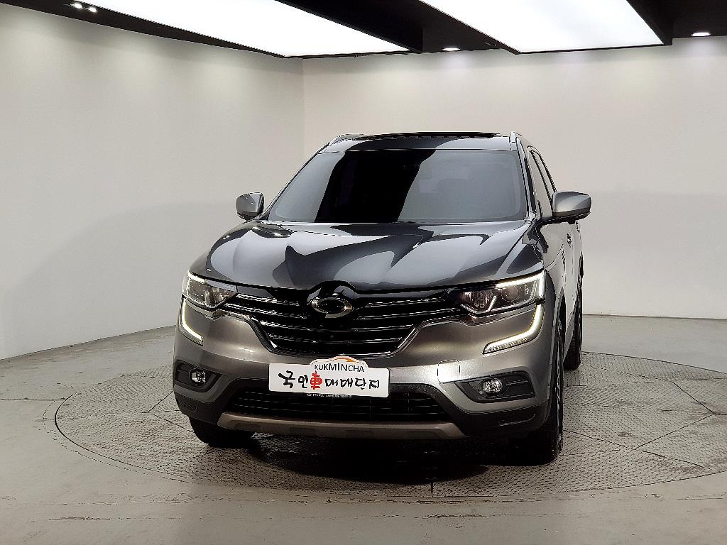 SAMSUNG QM6 - Vista 2