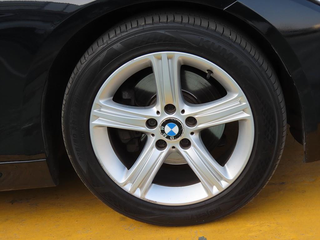 BMW 3 series 2014 Negro - Importación desde Corea - HF Imports Iquique - Foto 19