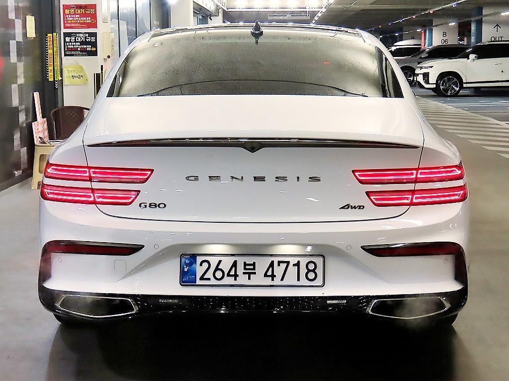 Genesis G80 - Vista 5