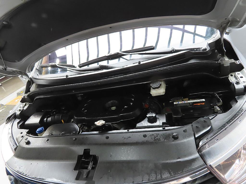 HYUNDAI Starex 2019 Plateado - Importación desde Corea - HF Imports Iquique - Foto 7