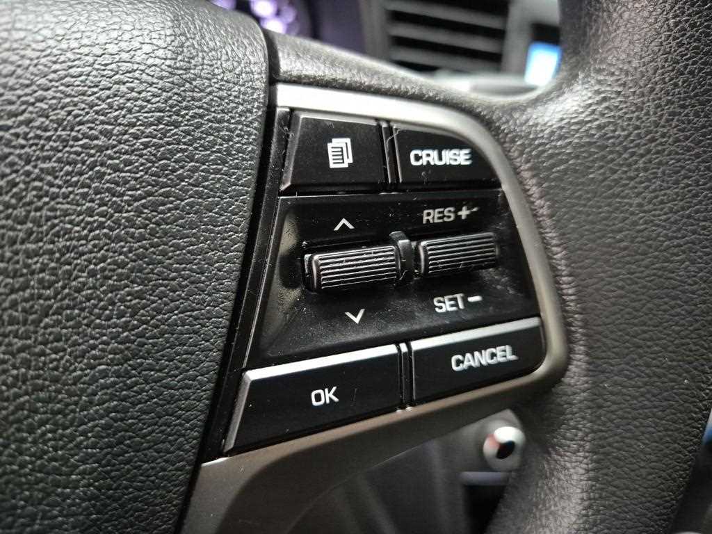 HYUNDAI Avante 2017 Blanco - Importación desde Corea - HF Imports Iquique - Foto 15