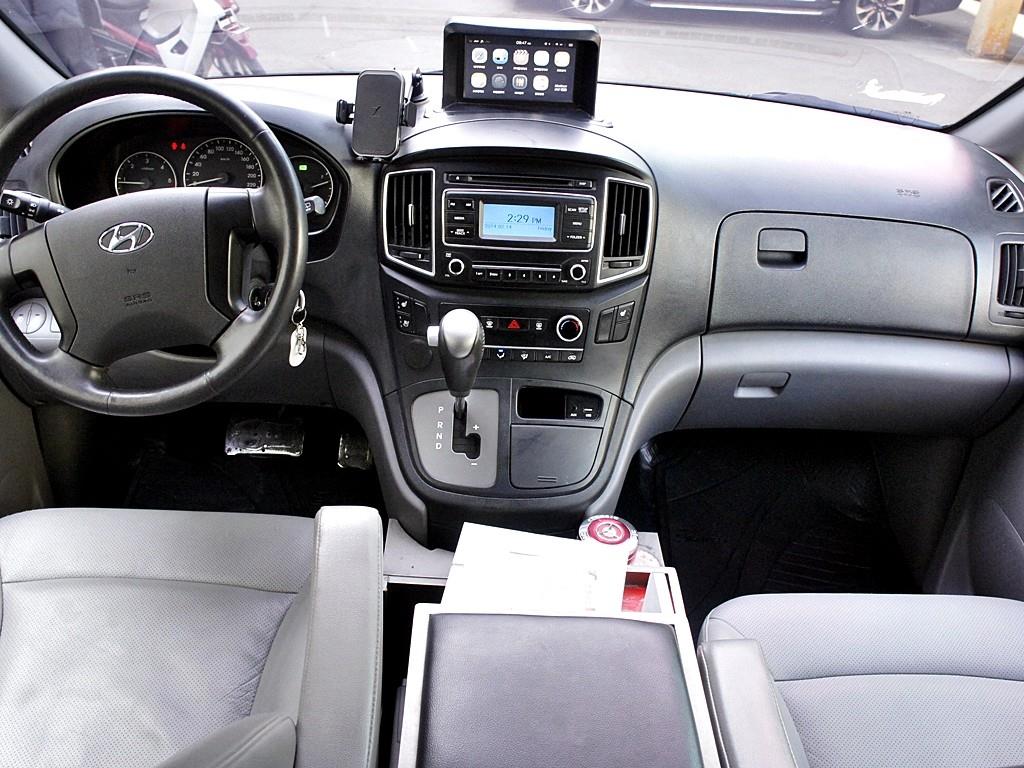 HYUNDAI Starex 2019 Gris - Importación desde Corea - HF Imports Iquique - Foto 7