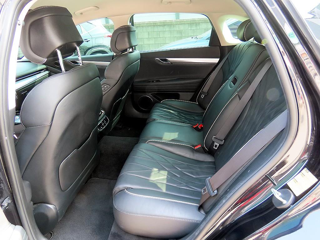 Genesis G80 - Vista 6