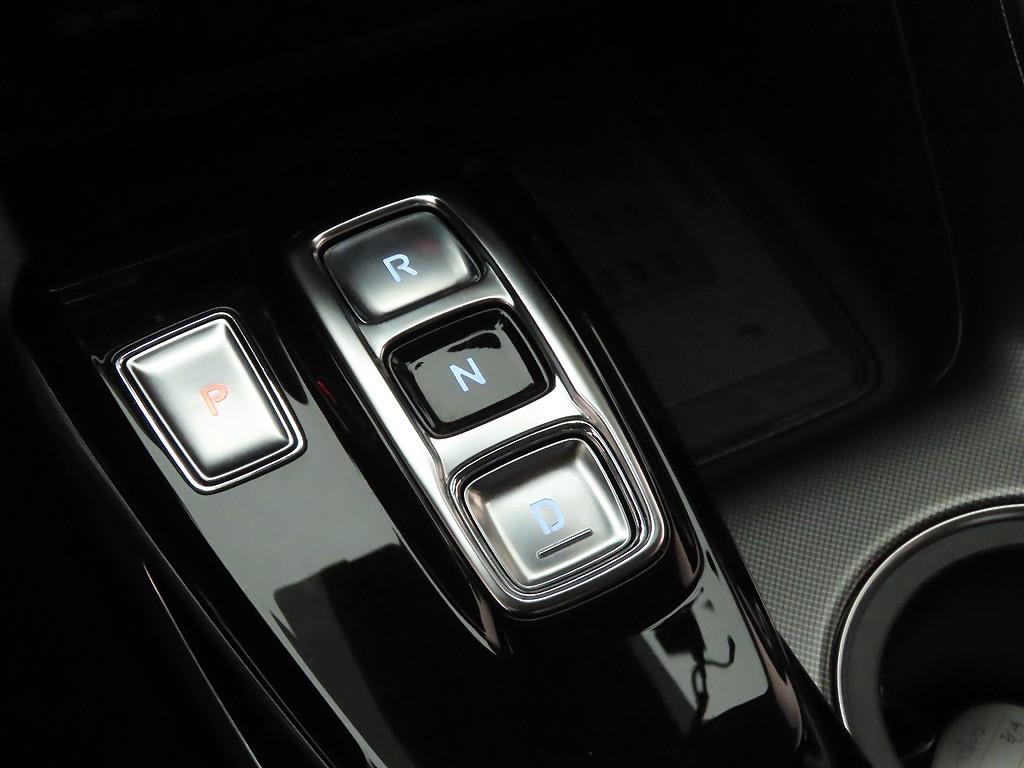 HYUNDAI Sonata - Vista 10