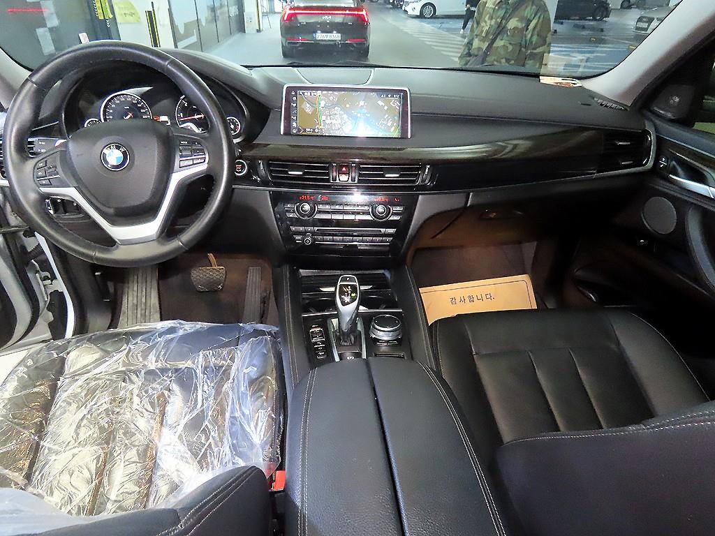 BMW X6 - Vista 10
