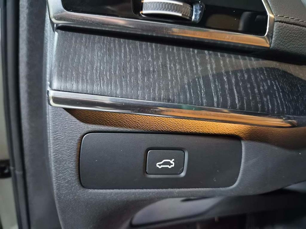 Volvo XC90 2023 Blanco - Importación desde Corea - HF Imports Iquique - Foto 13