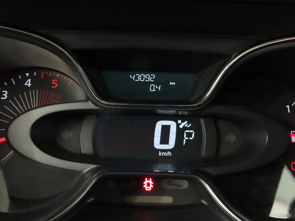 SAMSUNG QM3 - Vista 9