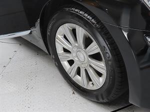 HYUNDAI Equus - Vista 10