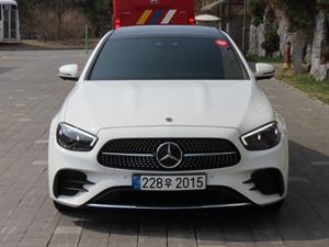 Mercedes Benz E class - Vista 2