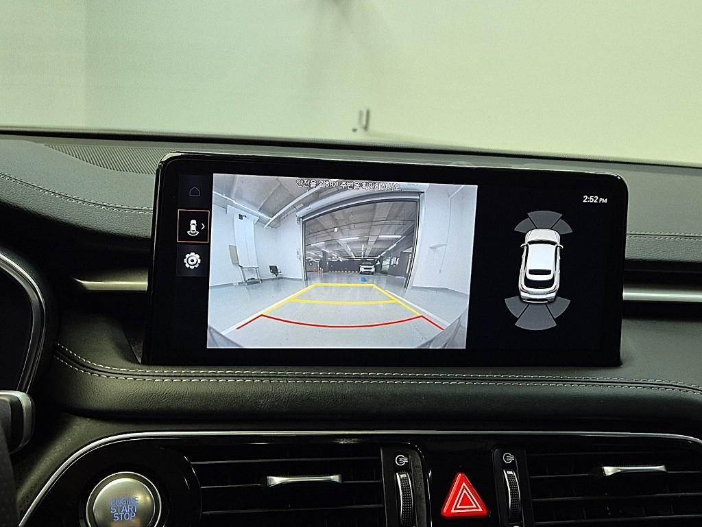 Genesis G70 - Vista 8