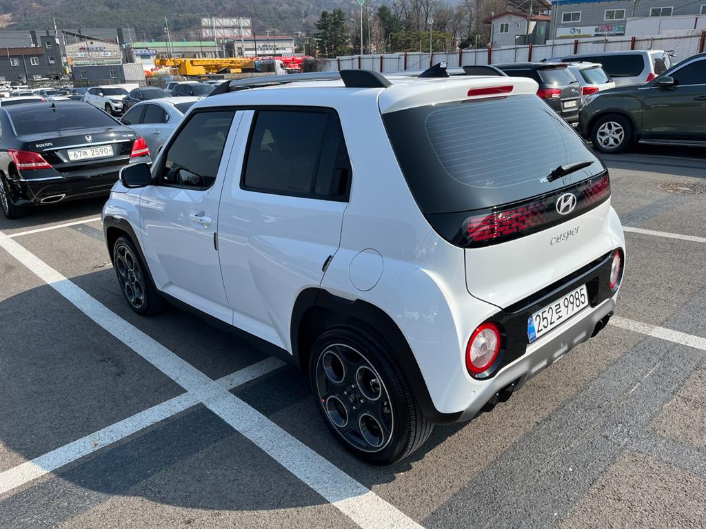 HYUNDAI Casper - Vista 4