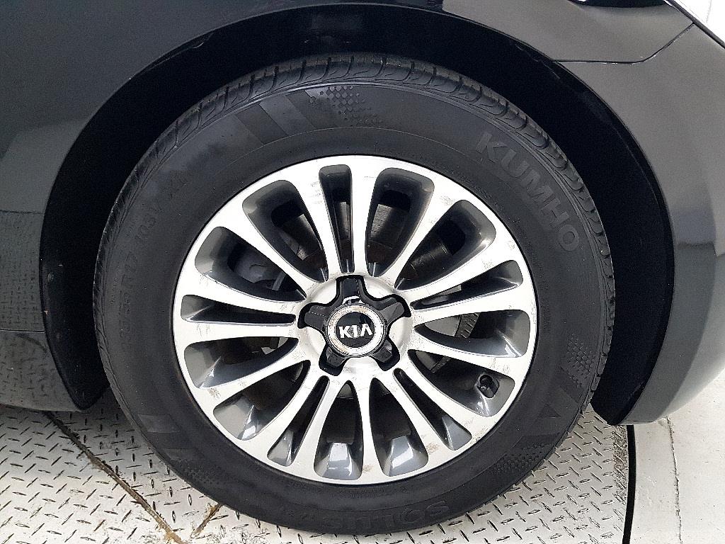 KIA K9 2013 Negro - Importación desde Corea - HF Imports Iquique - Foto 20