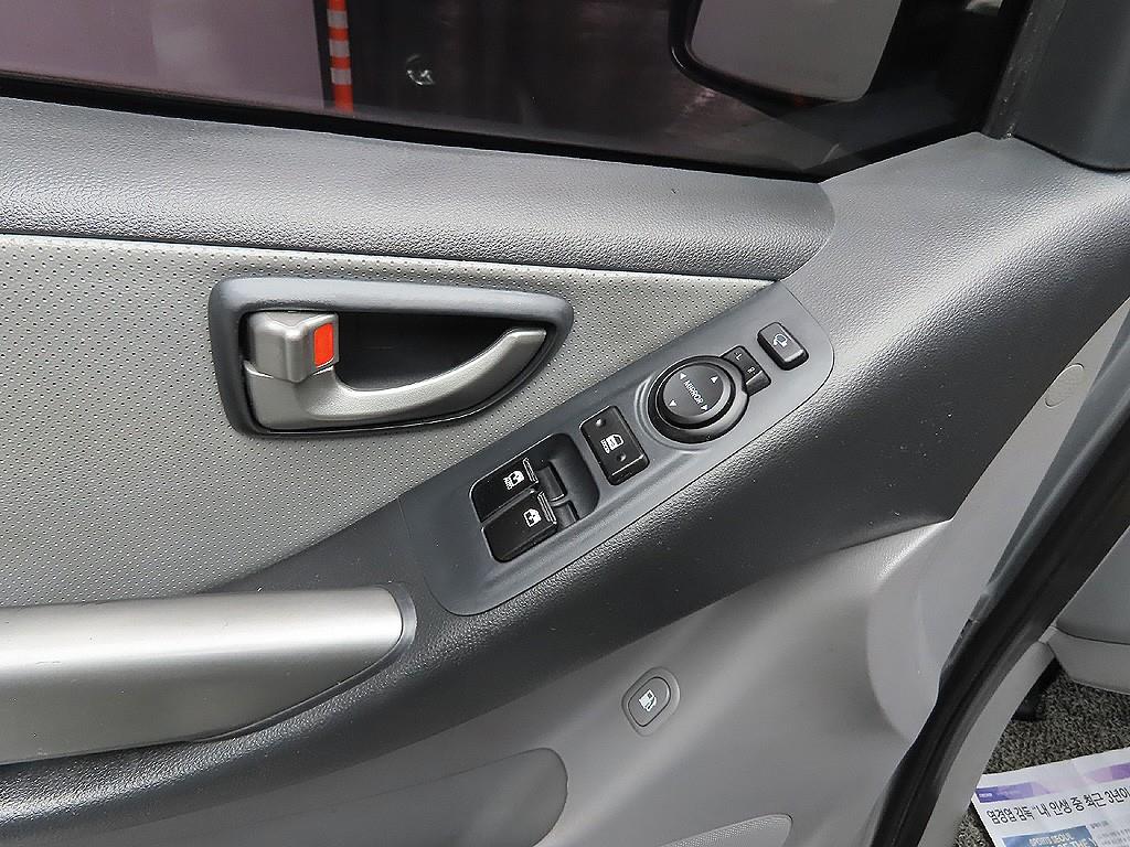 HYUNDAI Starex 2019 Plateado - Importación desde Corea - HF Imports Iquique - Foto 12