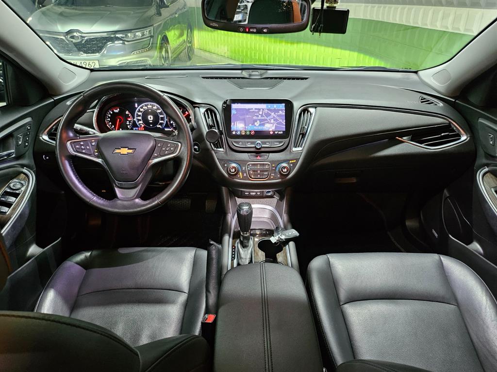 Chevrolet Malibu - Vista 7