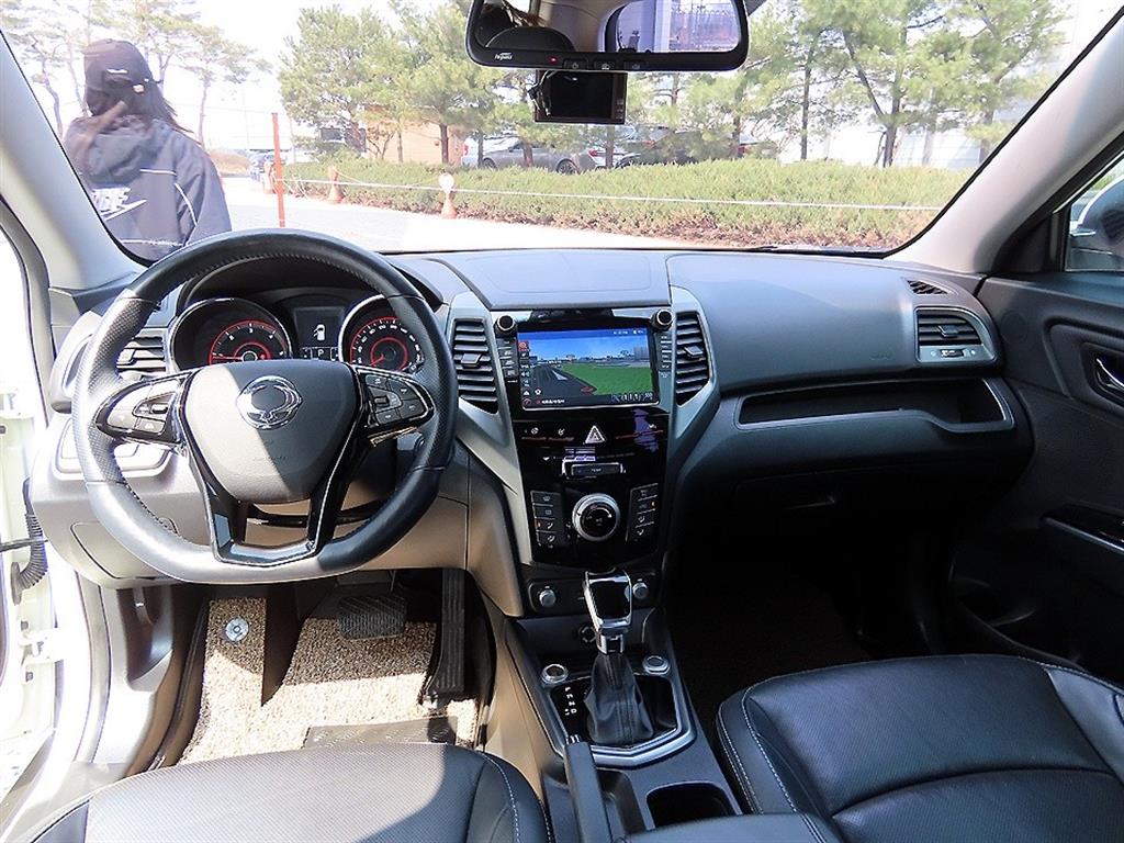 Ssangyong Tivoli - Vista 7