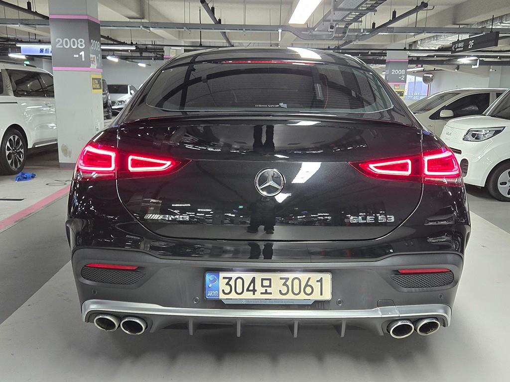 Mercedes Benz GLE Class - Vista 4