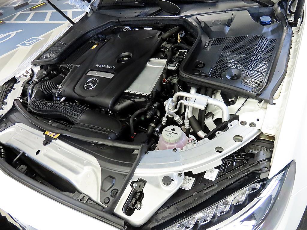 Mercedes Benz C Class 2018 Blanco - Importación desde Corea - HF Imports Iquique - Foto 19