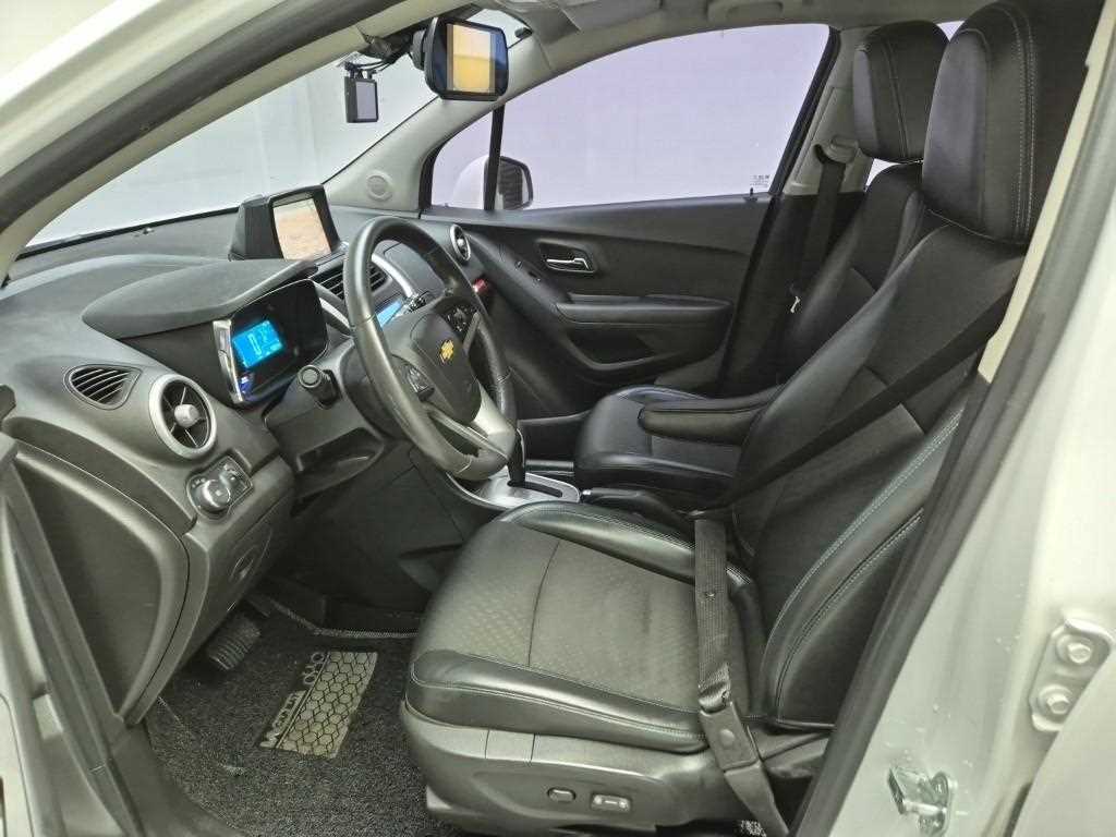 Chevrolet Trax - Vista 11