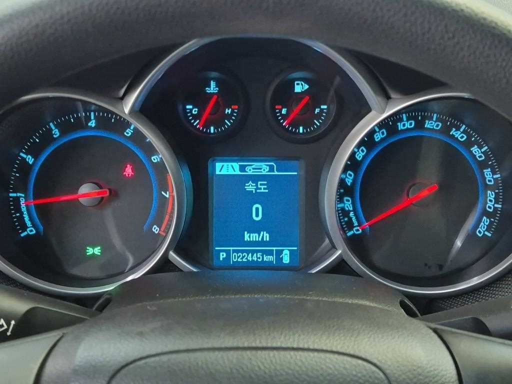 Chevrolet Cruise - Vista 6