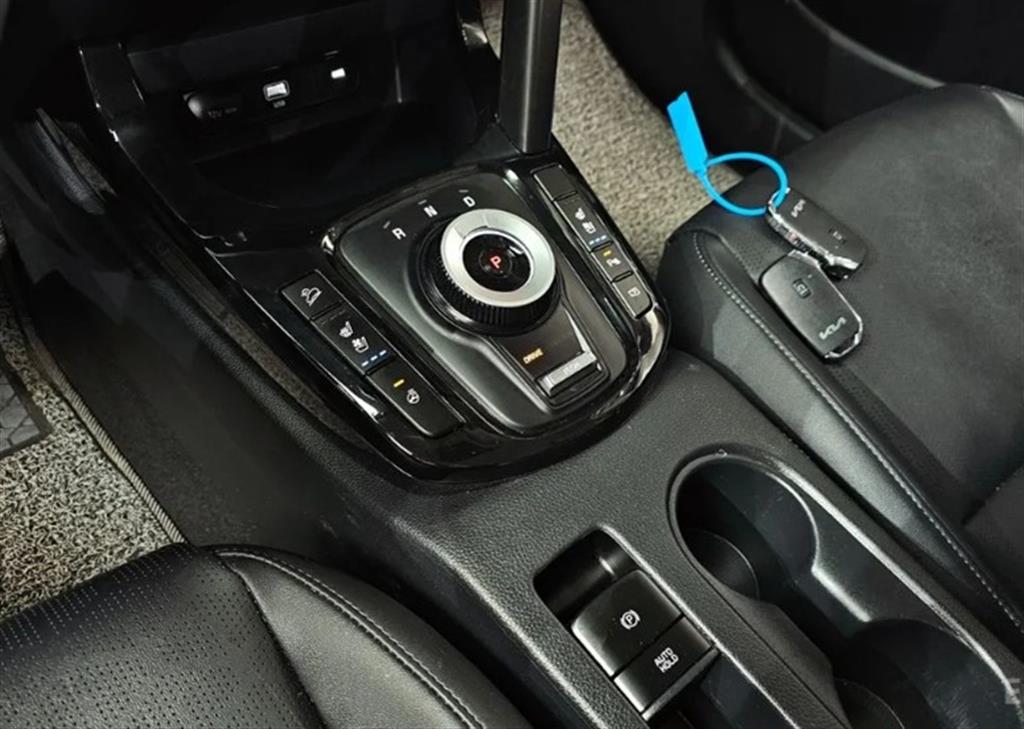 KIA Seltos - Vista 9