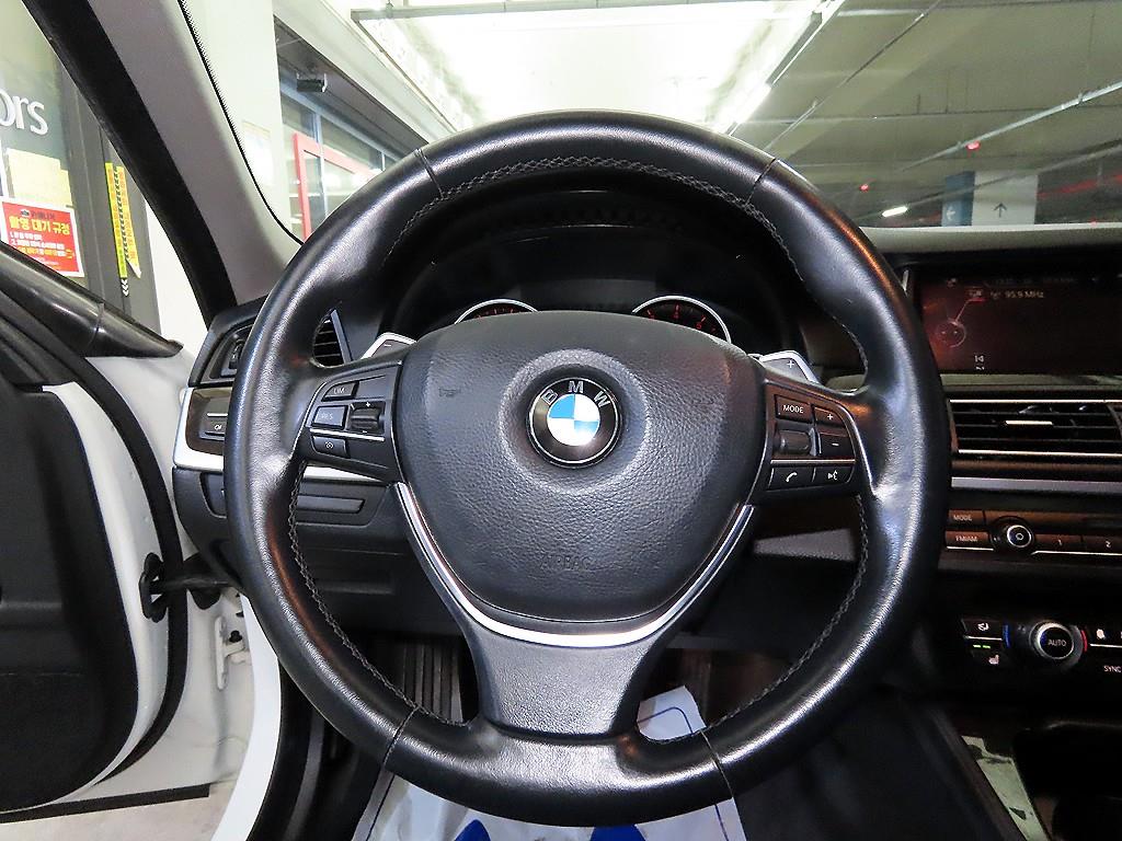 BMW 5 Series - Vista 8