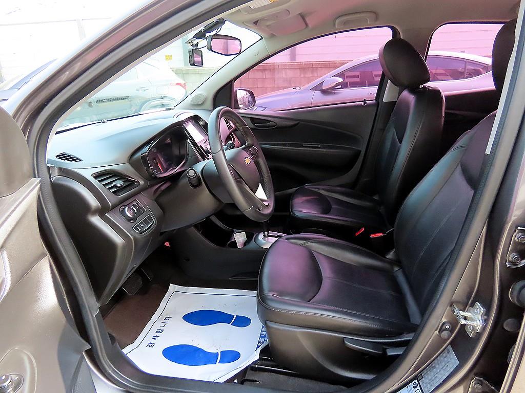 Chevrolet Spark - Vista 5