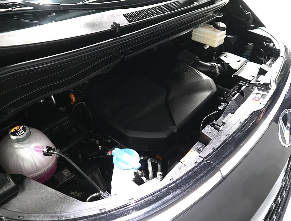 HYUNDAI Staria - Vista 6