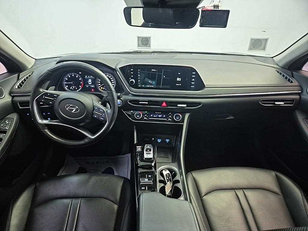 HYUNDAI Sonata - Vista 7