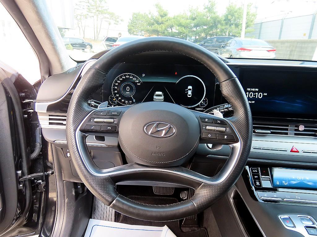 HYUNDAI Grandeur - Vista 8