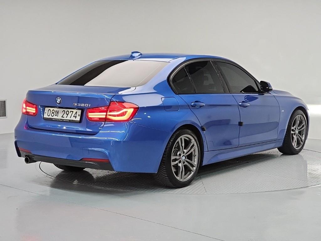 BMW 3 series - Vista 4