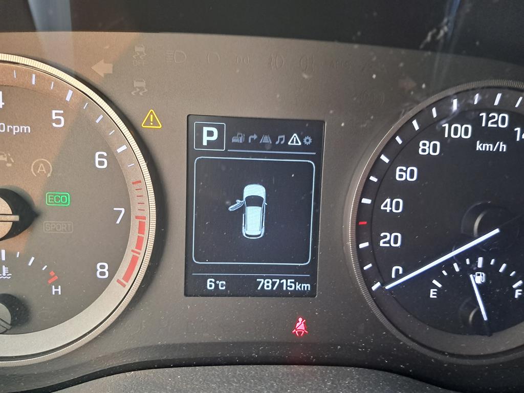 HYUNDAI Tucson - Vista 5