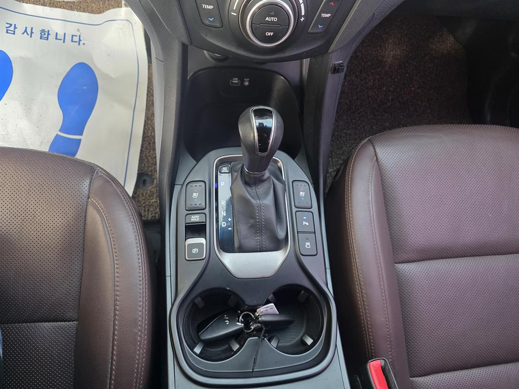 HYUNDAI Santa Fe - Vista 11