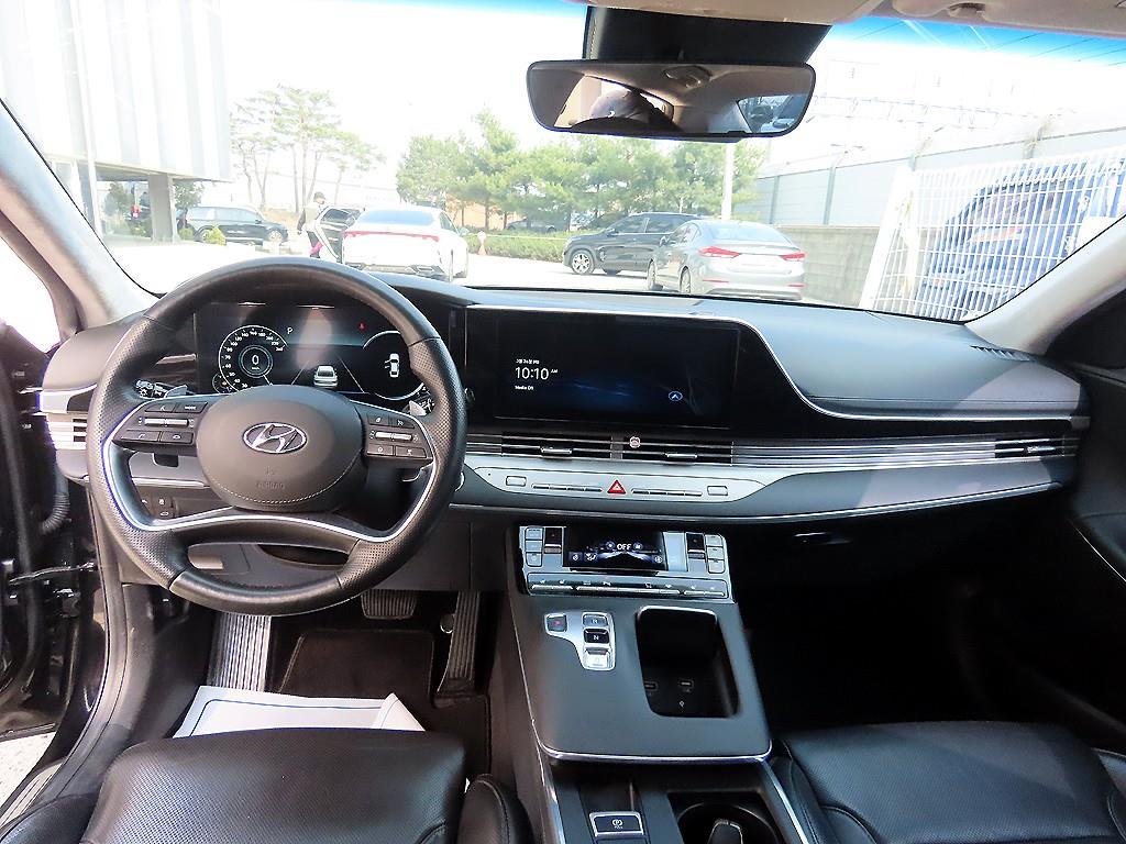 HYUNDAI Grandeur - Vista 7