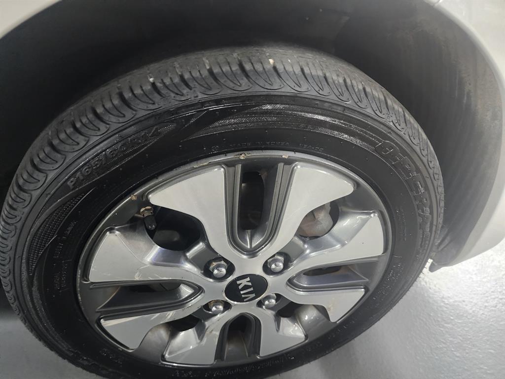 KIA Morning - Vista 11