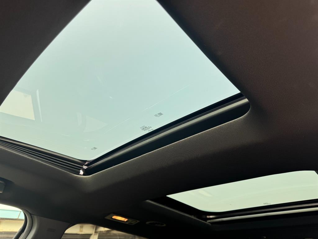 Ford Explorer - Vista 11