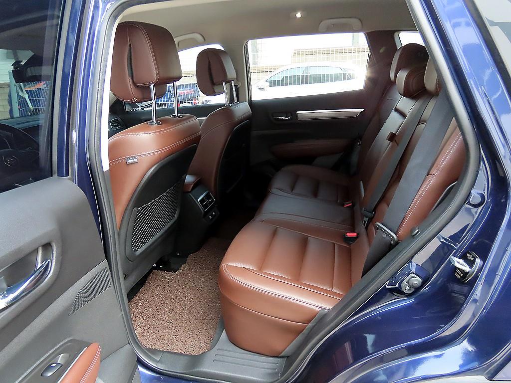 SAMSUNG QM6 - Vista 6