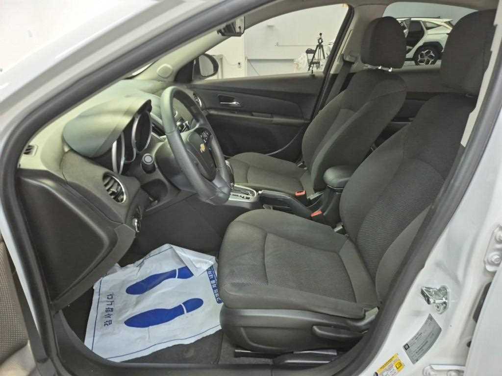 Chevrolet Cruise - Vista 11