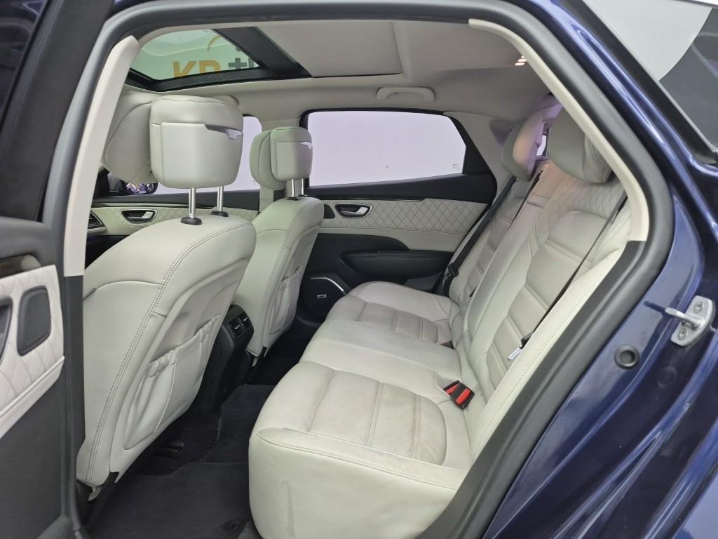 SAMSUNG SM6 - Vista 12