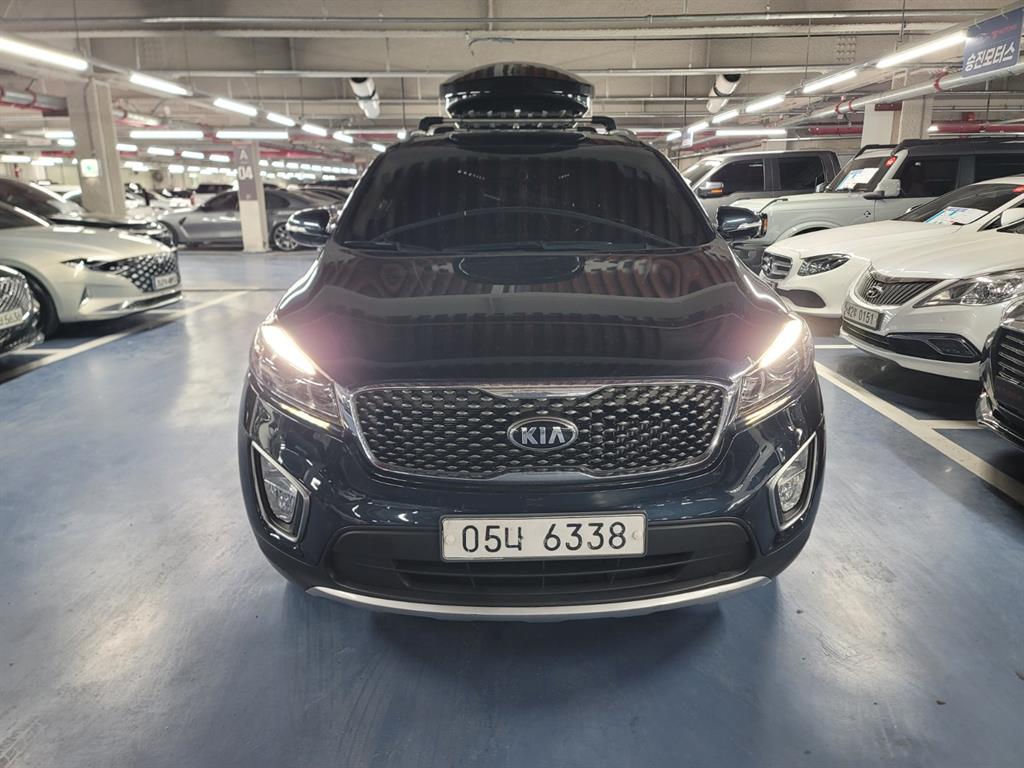KIA Sorento - Vista 3