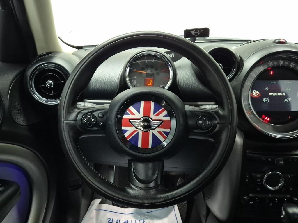 Mini Countryman - Vista 9