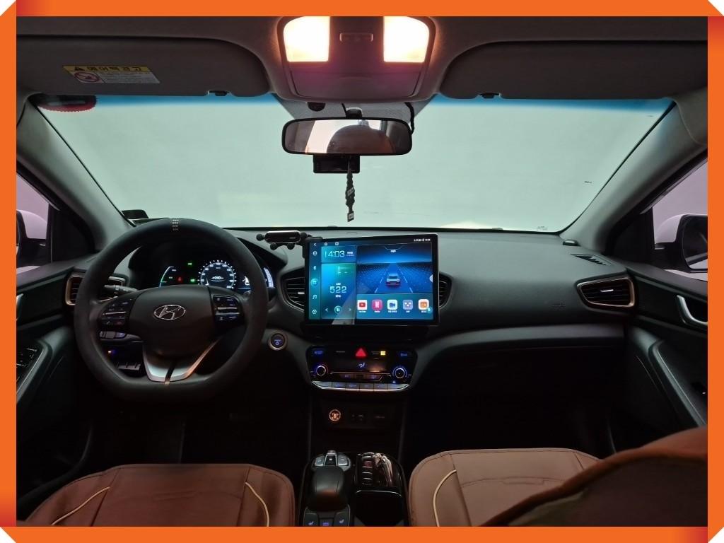 HYUNDAI Ioniq - Vista 8