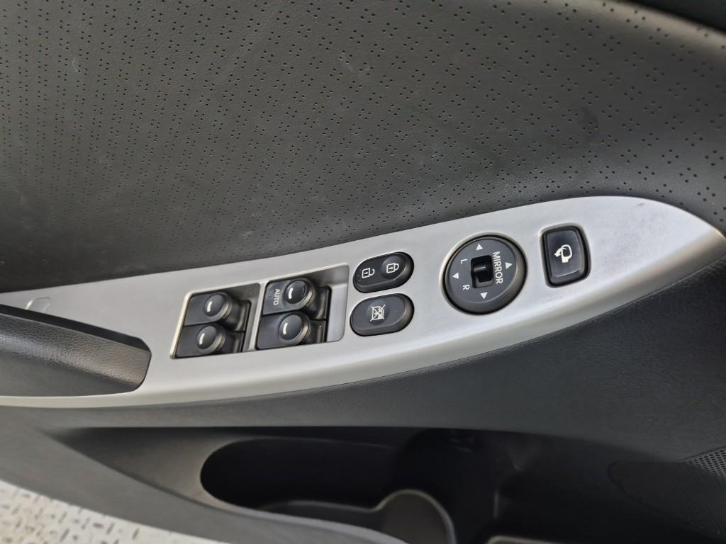 HYUNDAI Accent 2014 Blanco - Importación desde Corea - HF Imports Iquique - Foto 17