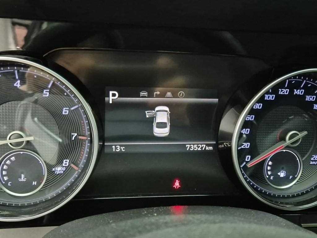 HYUNDAI Grandeur - Vista 6