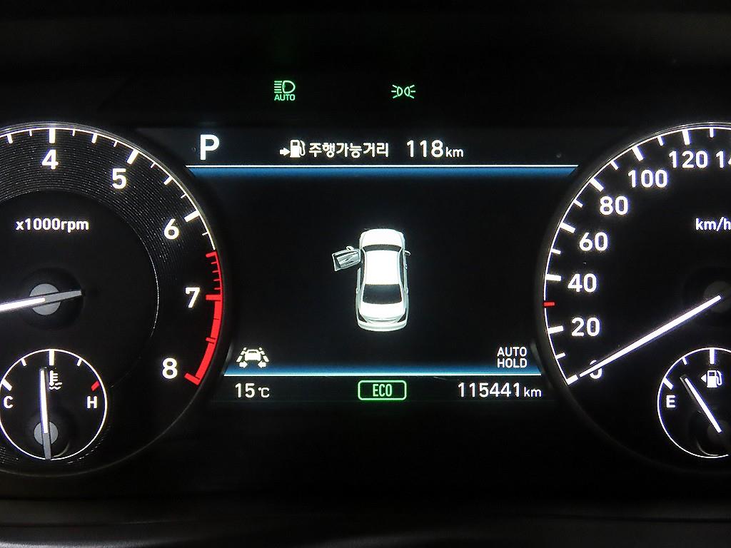 Genesis EQ900 - Vista 9