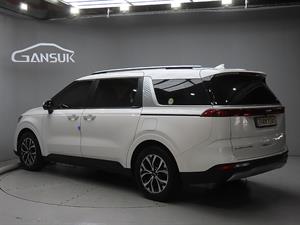 KIA Carnival - Vista 6