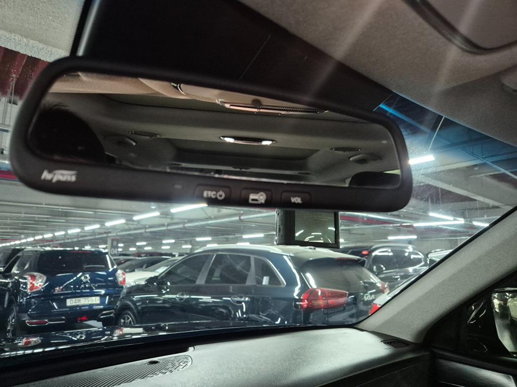 HYUNDAI Palisade - Vista 10